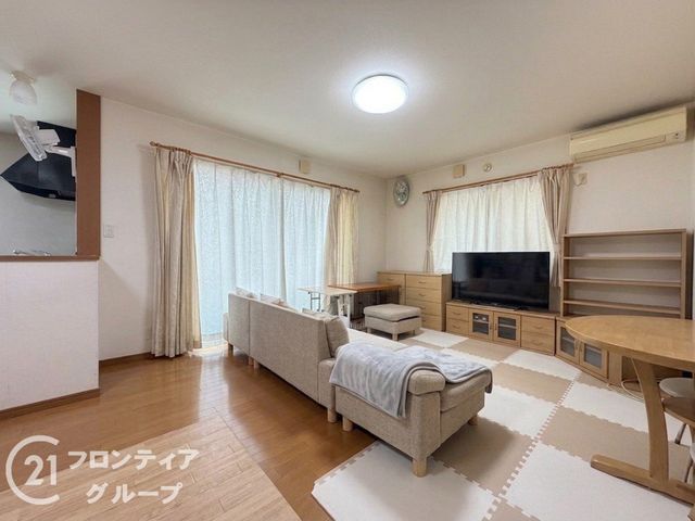 4LDK Detached House for Sale near Suwanomori Station, Sakai - Thumbnail 4