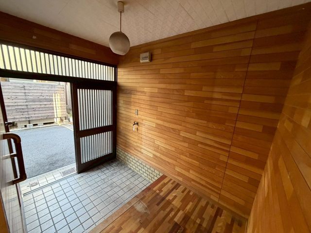 4SDK Townhouse for Sale in Moriguchi City, Osaka - Thumbnail 2