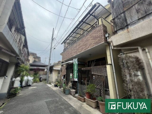 3K Used House for Sale in Matsubara, Osaka - 81.75 sqm - Thumbnail 2
