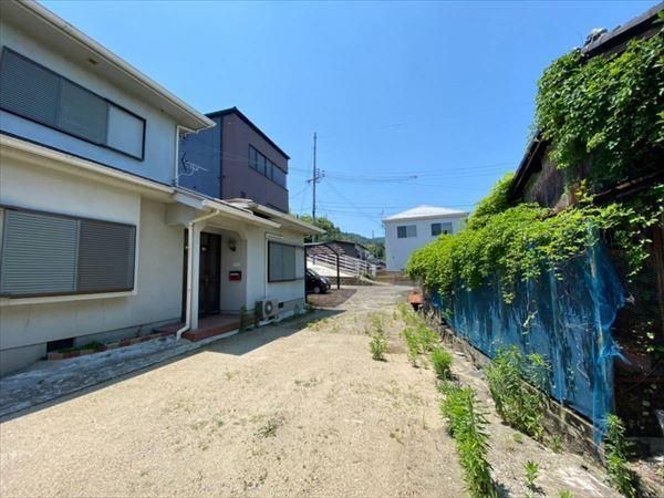 5DK House for Sale in Kainan City, Wakayama - 108.89 sqm - Thumbnail 3