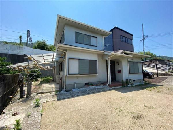 5DK House for Sale in Kainan City, Wakayama - 108.89 sqm - Thumbnail 2