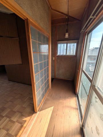 7DK House for Sale in Sango Town, Nara - 3 Min Walk to Station - Thumbnail 4