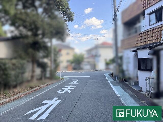 Renovated 4DK Terrace House for Sale Near Kandaibashi-mae Station, Suita - Thumbnail 2