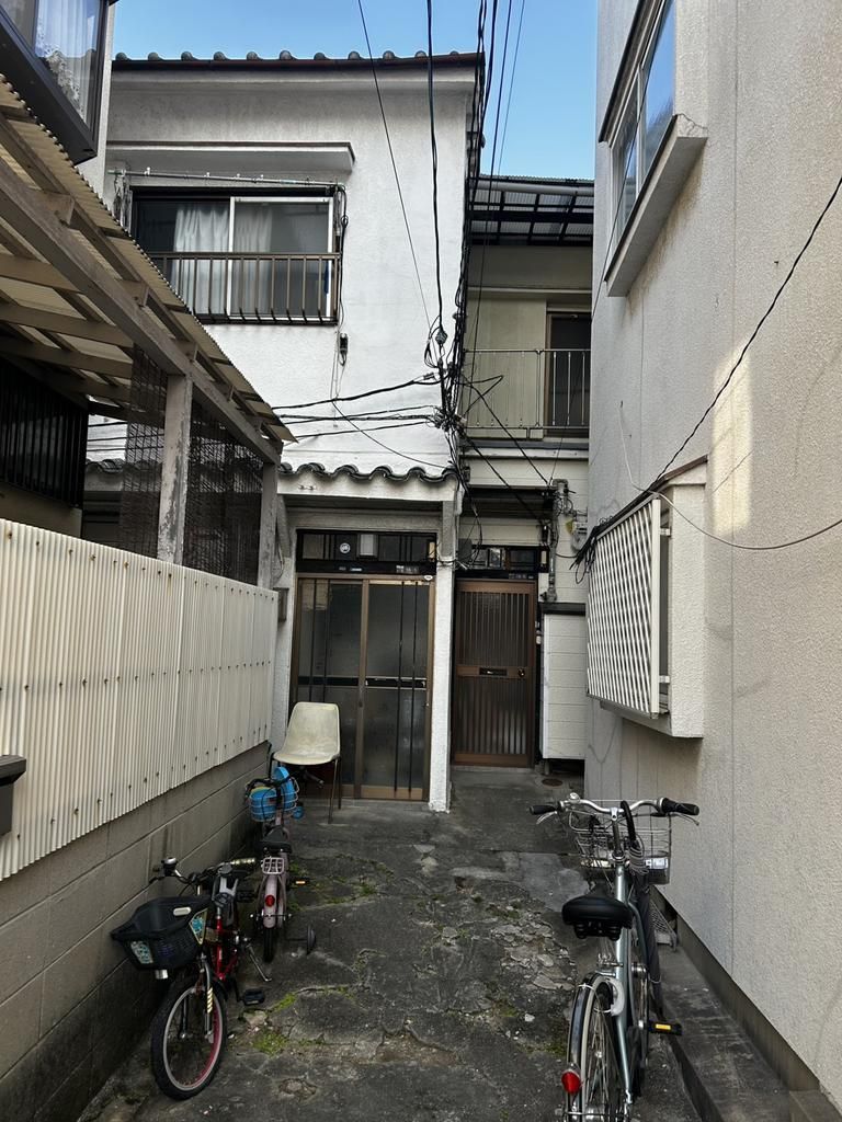 Osaka Sumiyoshi 3DK House for Sale Near Abikomae Station - Thumbnail 2