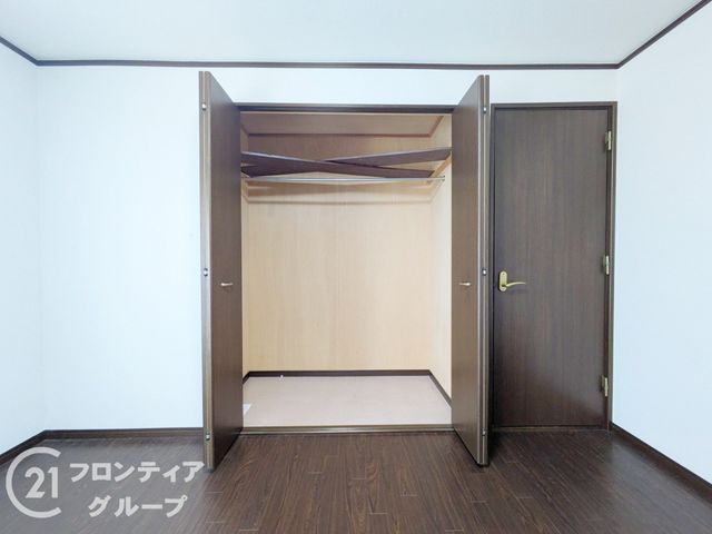 2-Story Corner Lot House in Kobe Central Ward - 2LDK - Thumbnail 4