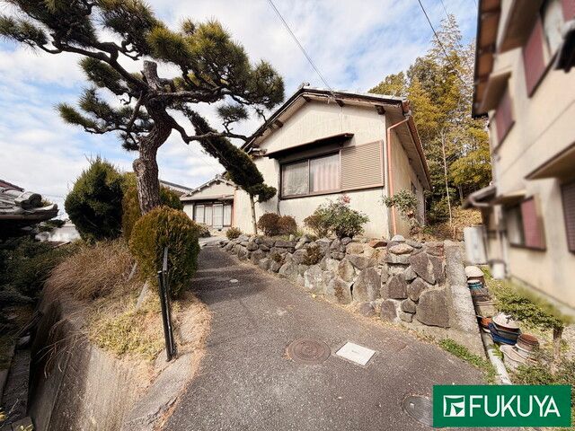 8SDK Single-Story House on 510 sqm Land in Nara City - Thumbnail 2