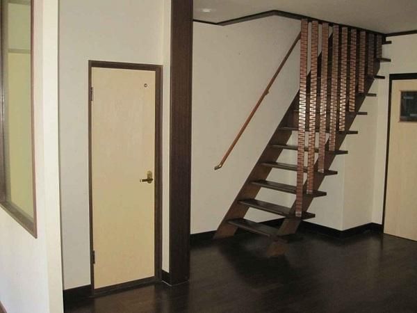 5DK Used House for Sale in Okayamacho, Wakayama City - Thumbnail 2