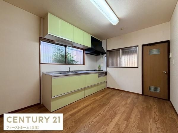 6DK Detached House for Sale in Himeji, Hyogo - Thumbnail 4