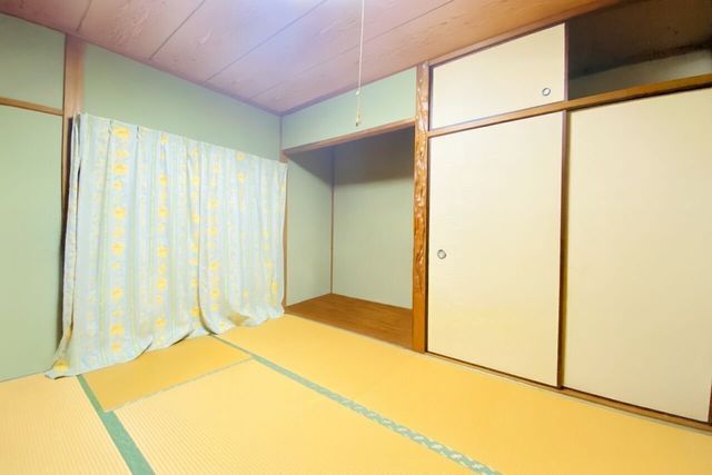 3LDK House for Sale in Minato Ward, Osaka - 59.61 sqm - Thumbnail 4