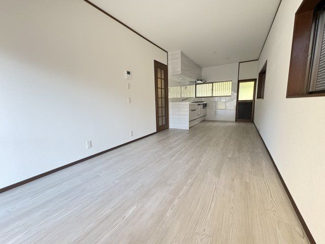 Renovated 3LDK House in Kobe Tarumi Ward, Hyogo - Thumbnail 4