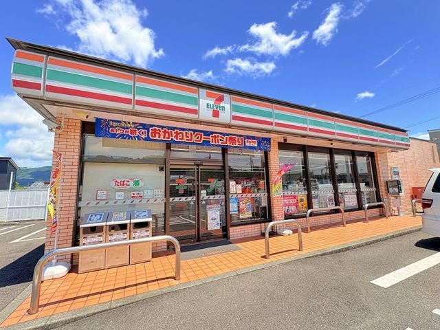 2DK House for Sale in Nichinan City, Miyazaki Prefecture - Thumbnail 3