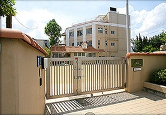 4LDK Steel-Framed House with Garage in Osaka Hirano Ward - Thumbnail 4