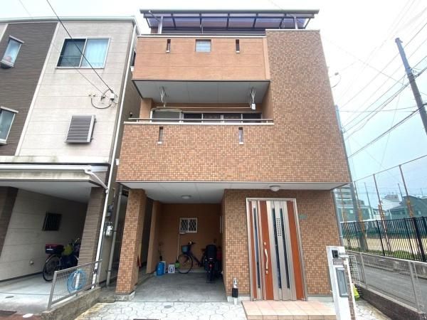 4LDK Steel-Framed House with Garage in Osaka Hirano Ward - Thumbnail 3
