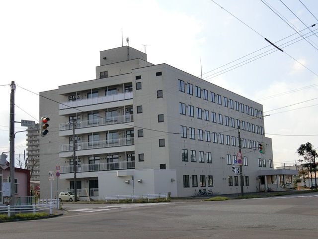 4LDK Modern House in Tomakomai, Hokkaido | 2019 Build with Parking - Thumbnail 4