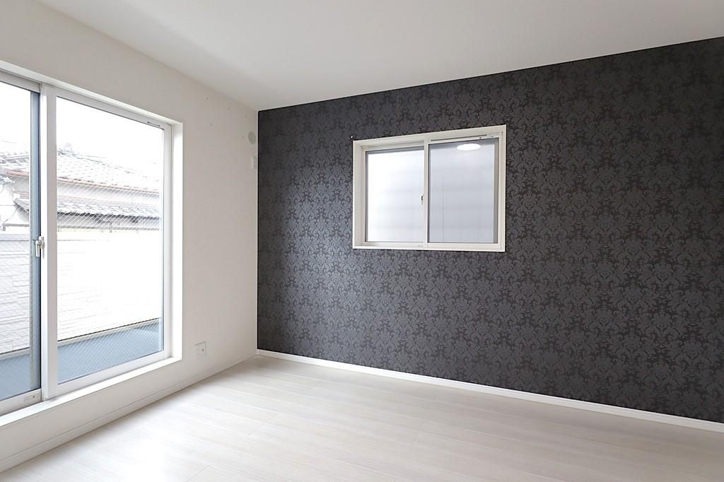 3LDK House for Sale in Nishiyodogawa-ku, Osaka - 77.98 sqm - Thumbnail 3