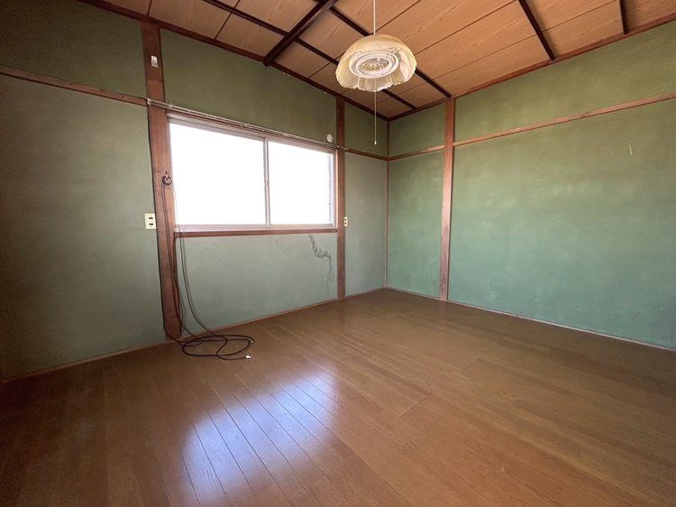 4DK House with Basement and Garage near Shibahara-Handaidai-mae Station - Thumbnail 3