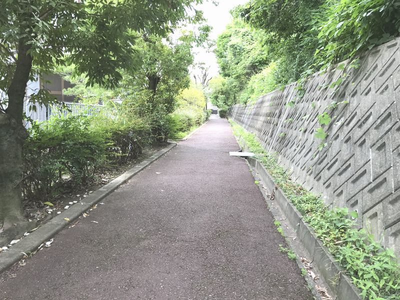 4LDK Detached House for Sale in Takatsuki, Osaka - Thumbnail 3