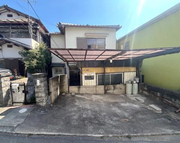 5DK Fixer-Upper House for Sale in Kumatori, Osaka - Thumbnail 3