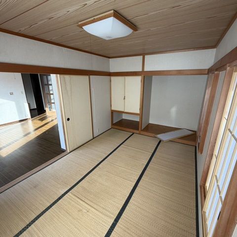 4LDK House for Sale in Kita-Yuzawa Onsen Town, Date City - Thumbnail 4