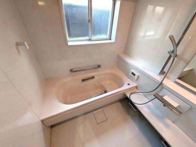 8SLDK Renovated House in Taka Town, Hyogo | 242 sqm - Thumbnail 2