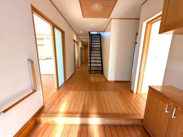 8SLDK Renovated House in Taka Town, Hyogo | 242 sqm - Image 1