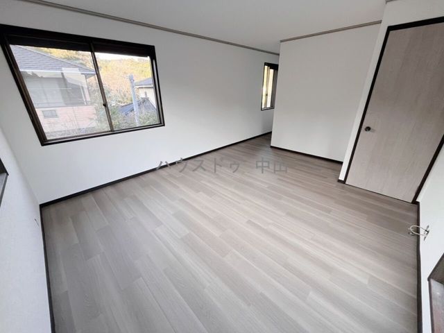 Renovated 4-Bedroom House in Aira City, Kagoshima - Thumbnail 4