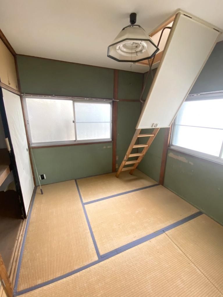 3LDK Terrace House for Sale in Daito City, Osaka - 4.8M Yen - Thumbnail 3
