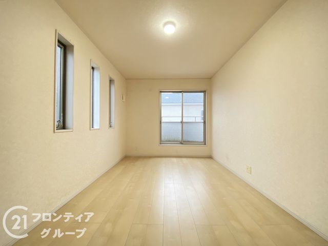 4SLDK Detached House for Sale in Sakai, Osaka - Built 2016 - Thumbnail 3