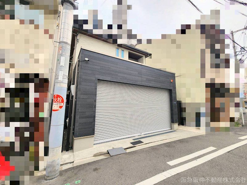 2LDK Detached House for Sale in Tennoji, Osaka - Thumbnail 2