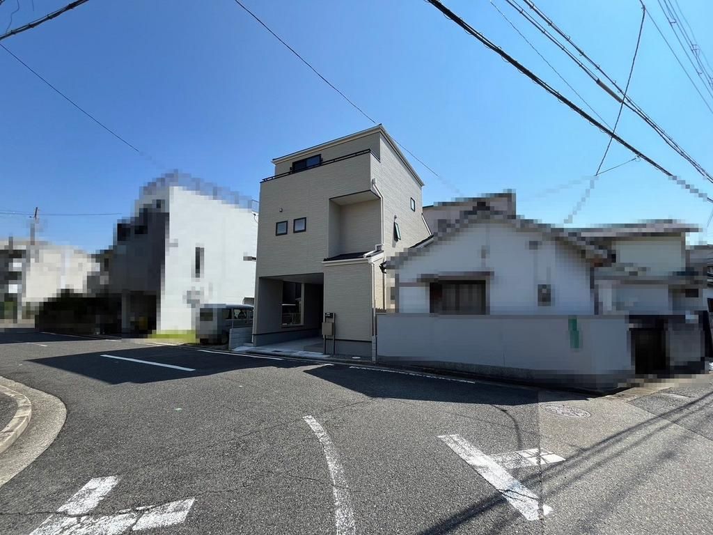 Modern 2024-Built House in Sakai, Osaka | 2SLDK Near Suwanomori Station - Thumbnail 2