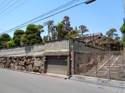 13SLDK House on Large Corner Lot in Kanan, Osaka — House, Kanan, Osaka