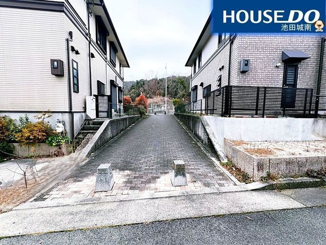 川西市南野坂2丁目の中古戸建 5LDK 3,180万円 - Thumbnail 3