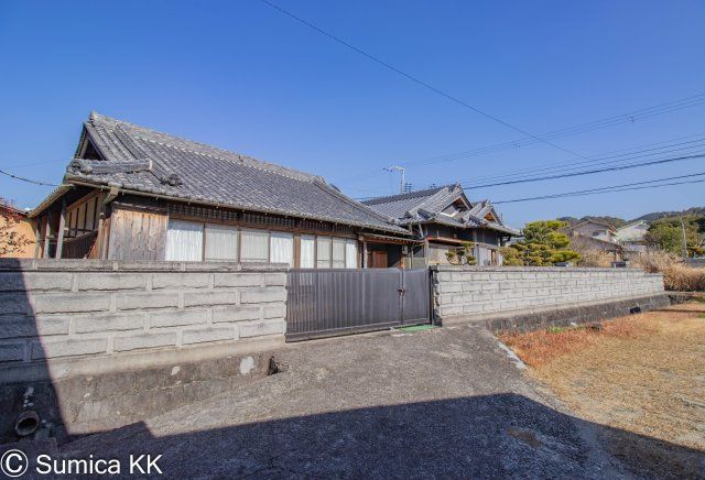 10DK Traditional House with 1063 sqm Land in Kainan, Wakayama - Thumbnail 3