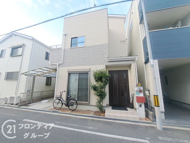 3LDK Detached House for Sale in Hirano Ward, Osaka - Thumbnail 2