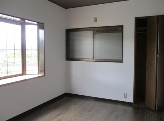 Renovated 5DK House for Sale in Iwade, Wakayama - Thumbnail 4