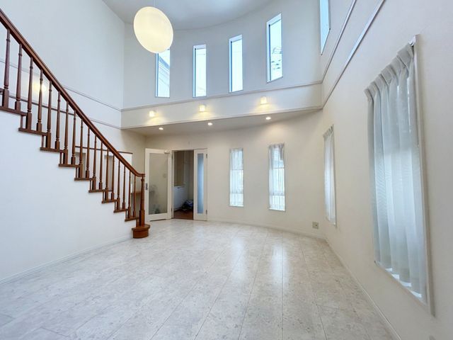 Detached House for Sale in Takashi, Osaka - 1SLDK, 91 sqm - Thumbnail 3