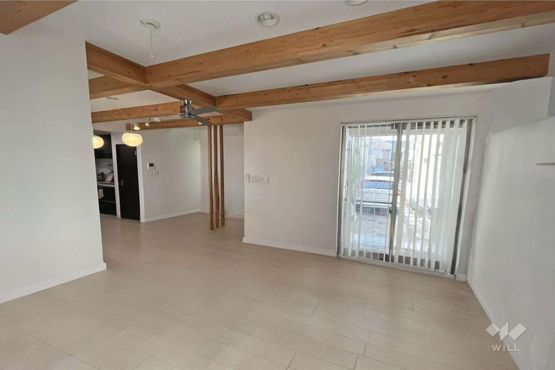 2SLDK House in Toyonaka City, Osaka Prefecture - Thumbnail 3