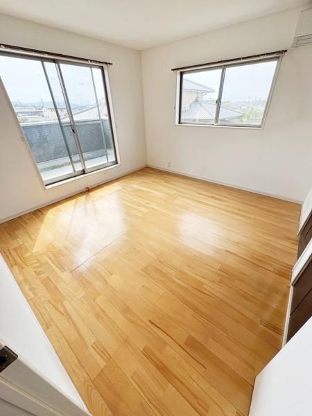 4LDK Detached House for Sale in Izumisano, Osaka - Thumbnail 3