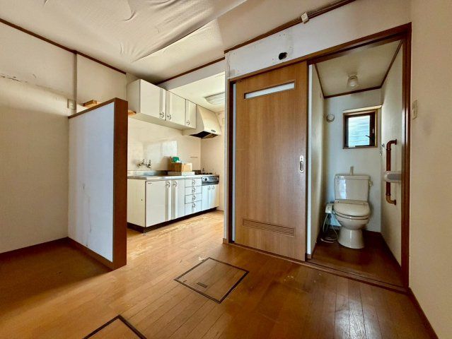 Terrace House for Sale in Neyagawa City, Osaka - 3SLDK, 87.7㎡ - Thumbnail 4