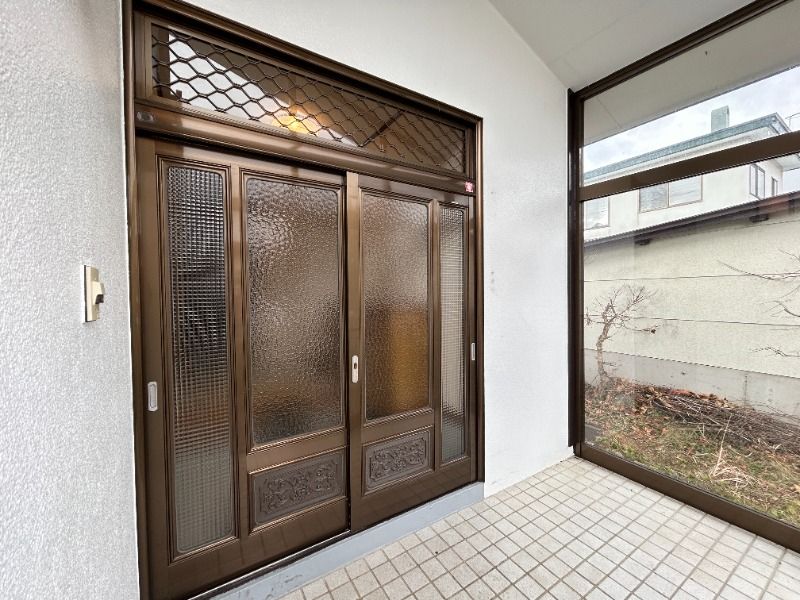 4LDK Detached House for Sale in Hakodate, Hokkaido - 530万円 - Thumbnail 2