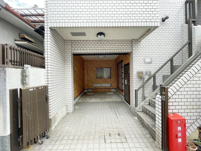 6LDK Steel-Frame House Near Fushimi Inari Station, Kyoto - Thumbnail 2