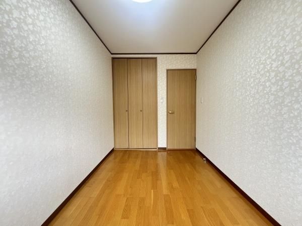 Renovated 3LDK House Near Furukawabashi Station, Kadoma - Thumbnail 4