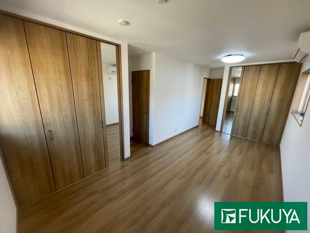3LDK House for Sale in Matsubara City, Osaka Prefecture - Thumbnail 4