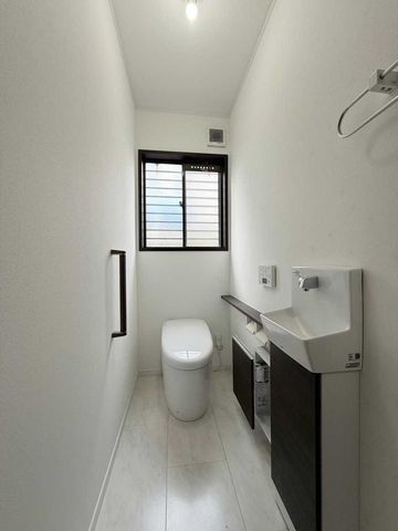 3LDK Detached House for Sale in Kyo-Tanabe, Kyoto - Thumbnail 2