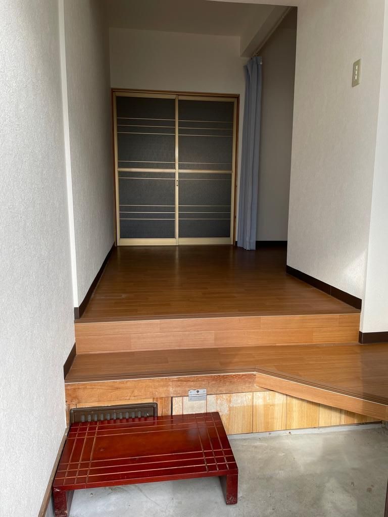 2LDK Terrace House for Sale near Nagata Station, Kobe - Thumbnail 4
