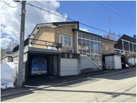 3LDK Detached House with Large Garden in Kitami, Hokkaido - Thumbnail 2