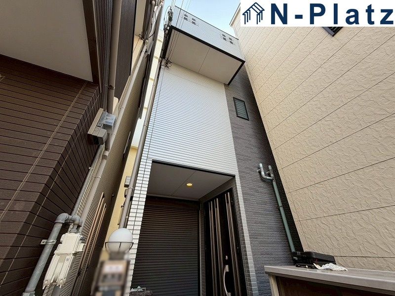 3SLDK House for Sale in Yodogawa-ku, Osaka | All-Electric, 2 Parking - Thumbnail 3