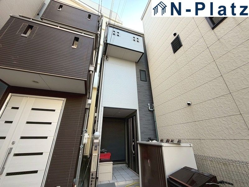 3SLDK House for Sale in Yodogawa-ku, Osaka | All-Electric, 2 Parking - Thumbnail 4