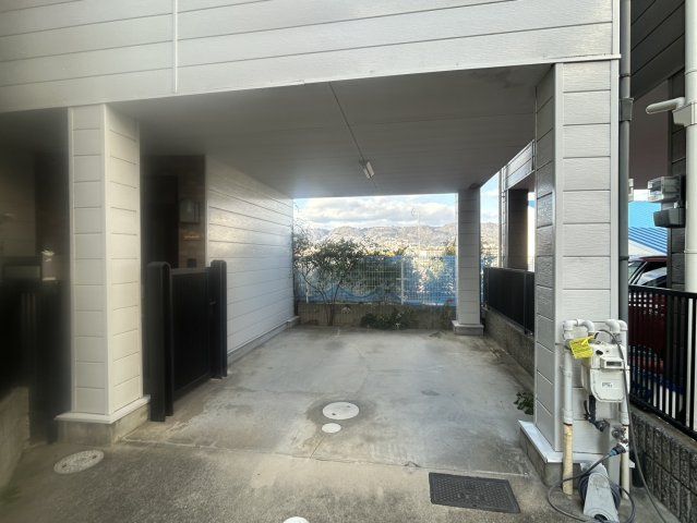 5LDK Steel Frame House for Sale in Minoh, Osaka with Panoramic Views - Thumbnail 3