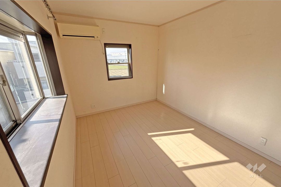 4SLDK Detached House for Sale in Settsu City, Osaka - Thumbnail 3